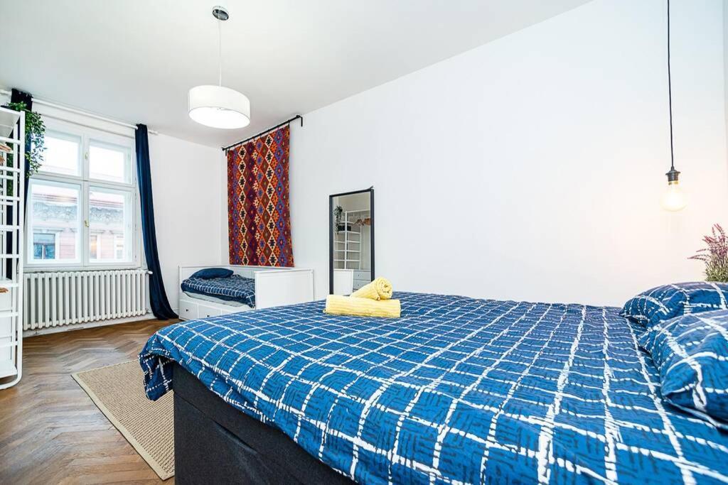 Elegant, Modern, 2-Bed Flat By Museum Of Prague Apartment Exterior photo
