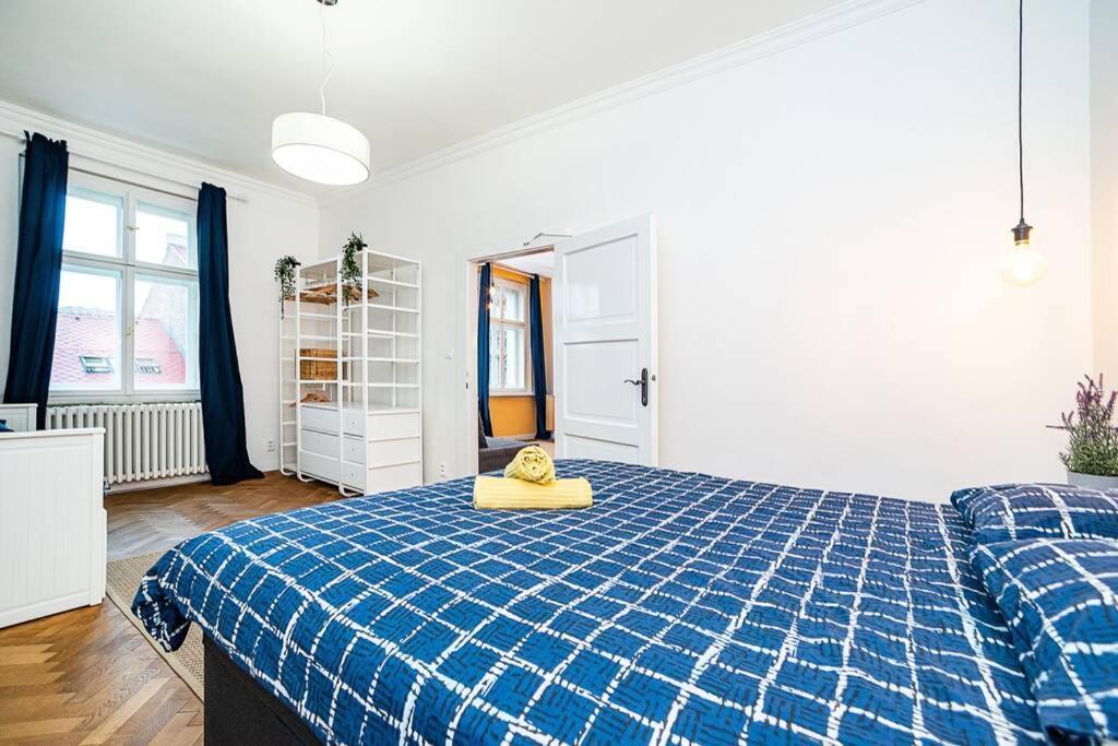 Elegant, Modern, 2-Bed Flat By Museum Of Prague Apartment Exterior photo